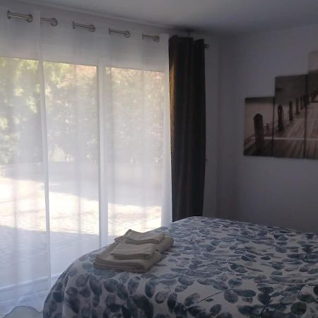Agreable T2 Pres Des Plages Avec Parking Arcangues Luaran gambar