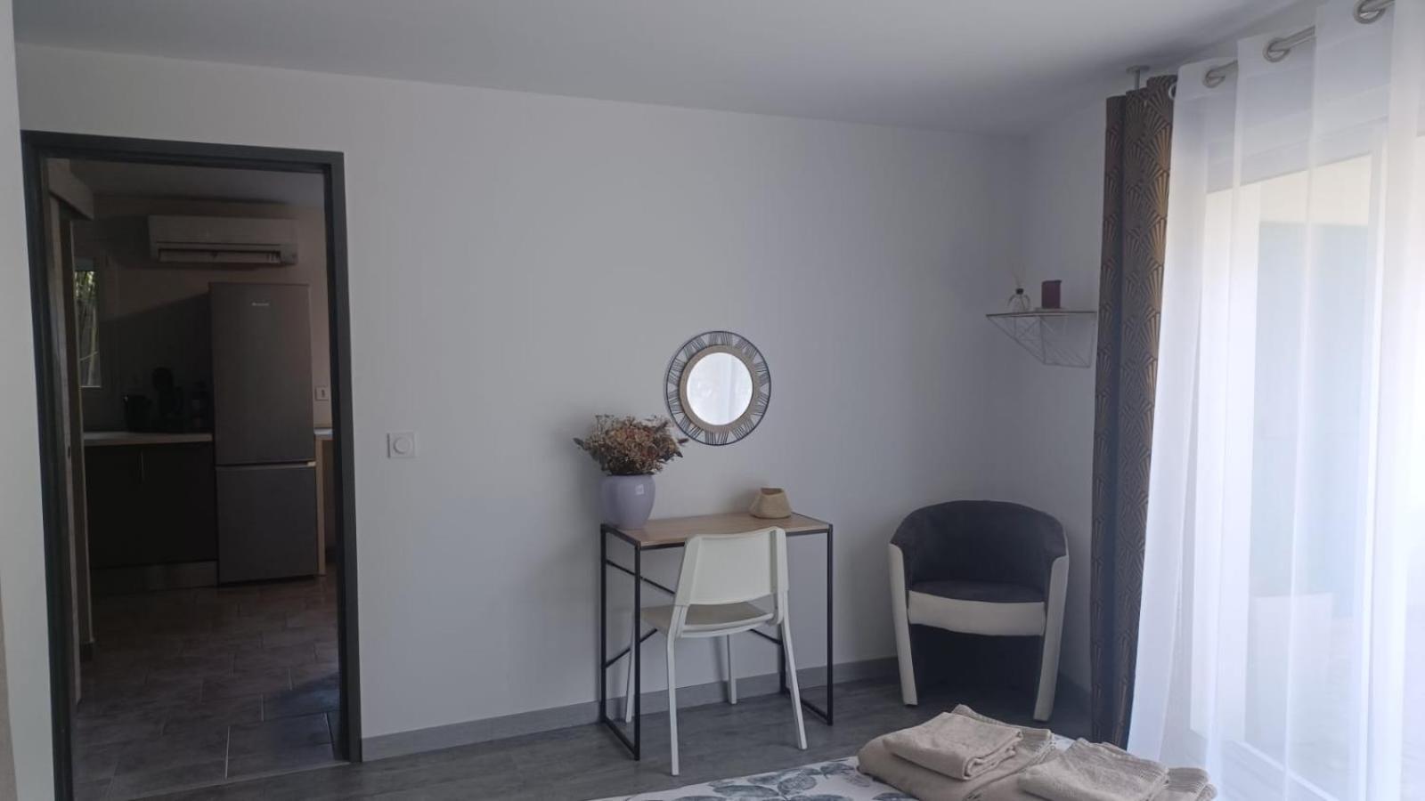 Agreable T2 Pres Des Plages Avec Parking Arcangues Luaran gambar